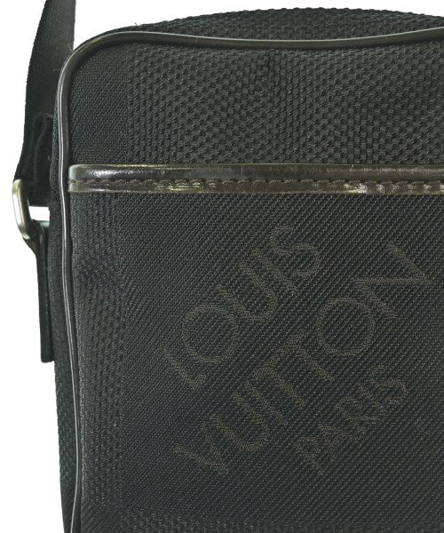 LOUIS VUITTON 肩背包
