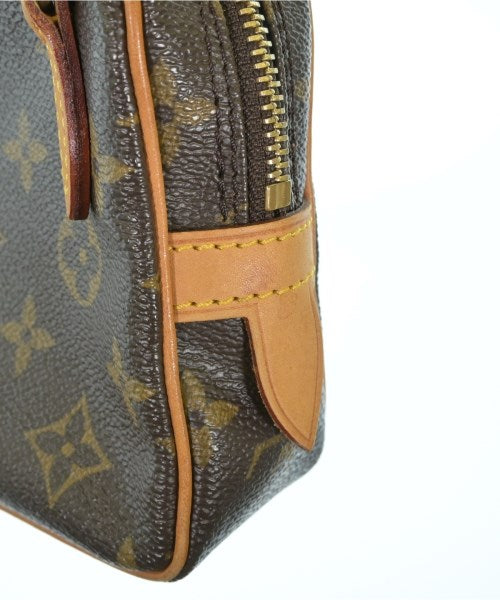 LOUIS VUITTON 肩背包