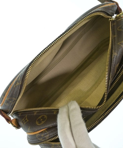 LOUIS VUITTON 肩背包
