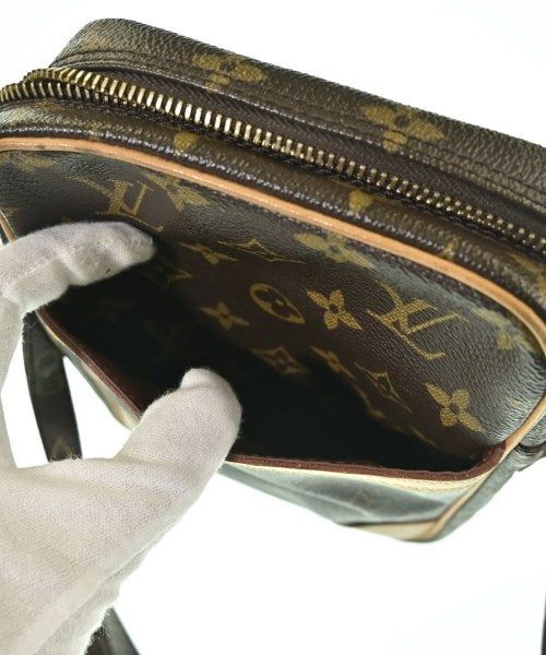 LOUIS VUITTON 肩背包