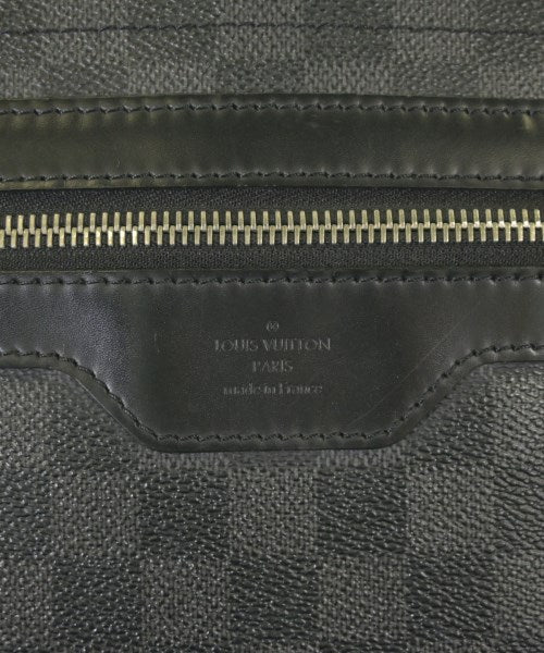 LOUIS VUITTON 肩背包