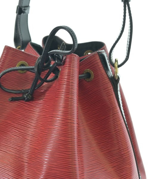 LOUIS VUITTON 肩背包