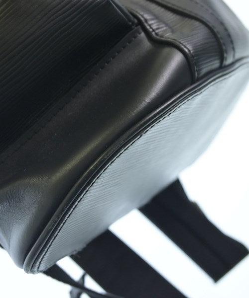 LOUIS VUITTON 背包