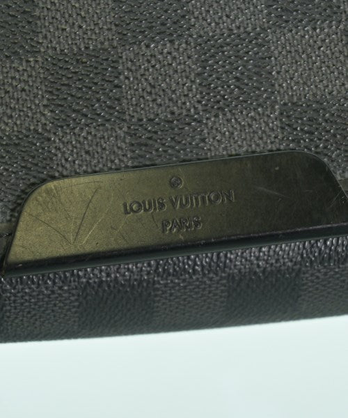 LOUIS VUITTON 肩背包