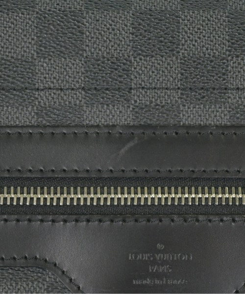 LOUIS VUITTON 肩背包