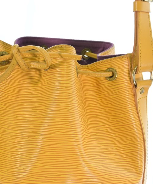 LOUIS VUITTON 肩背包