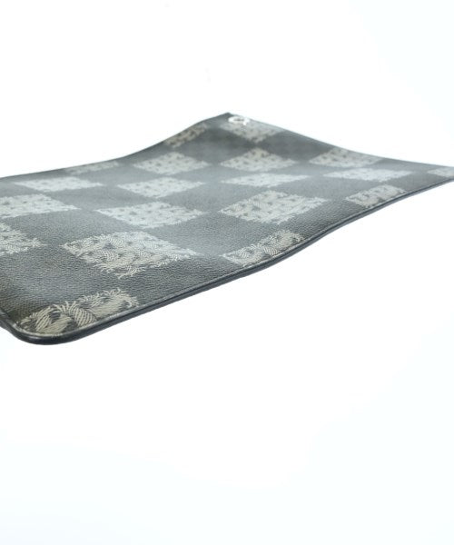 LOUIS VUITTON 手拿包