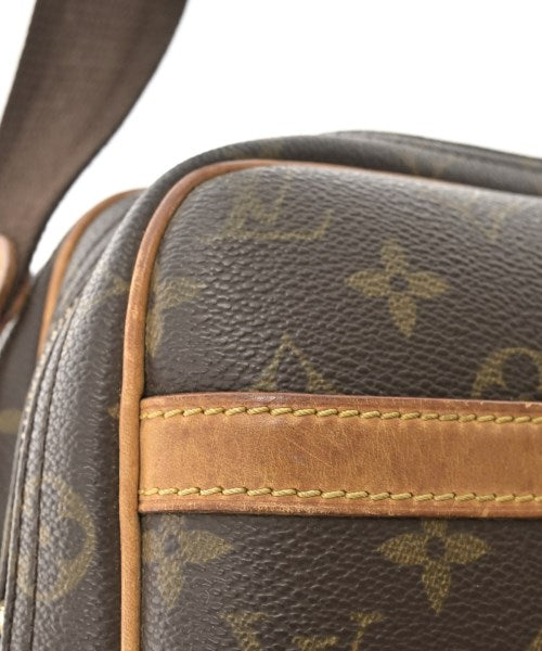 LOUIS VUITTON 肩背包