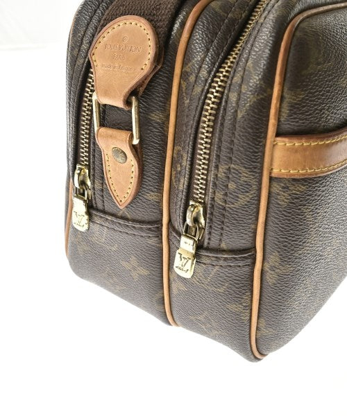 LOUIS VUITTON 肩背包