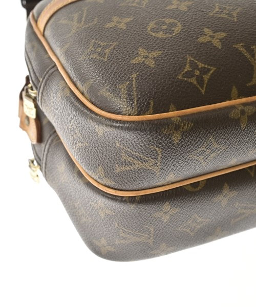 LOUIS VUITTON 肩背包