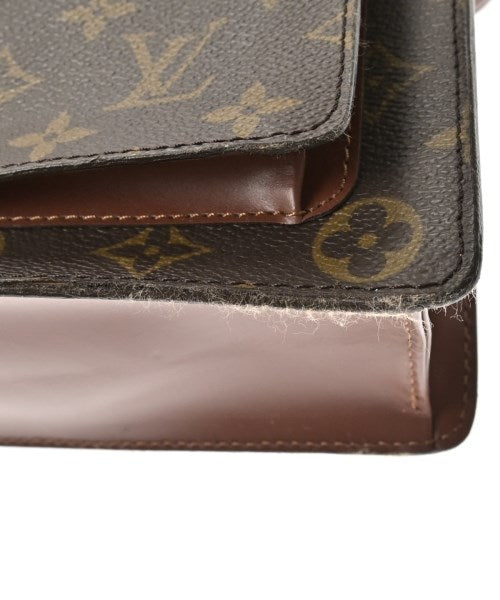 LOUIS VUITTON 肩背包