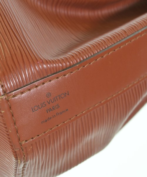 LOUIS VUITTON 肩背包