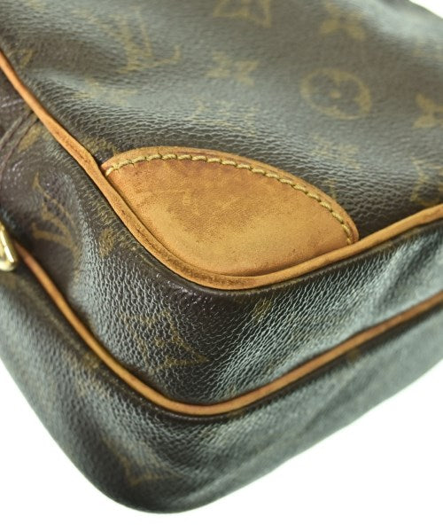 LOUIS VUITTON 肩背包