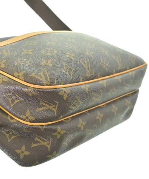LOUIS VUITTON 肩背包