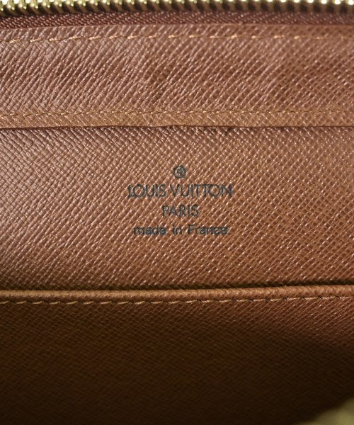 LOUIS VUITTON 手拿包