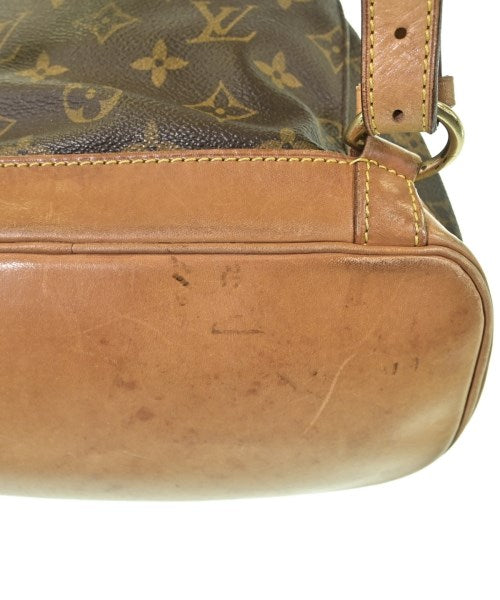LOUIS VUITTON 背包