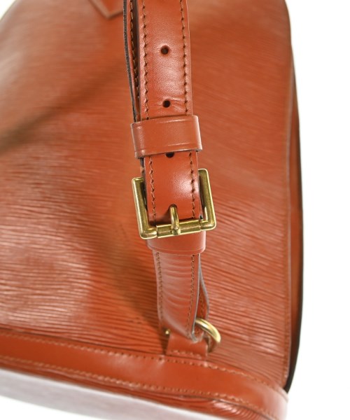 LOUIS VUITTON 背包