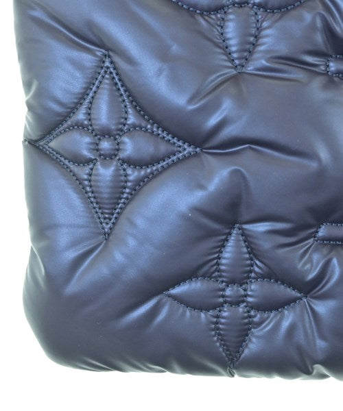 LOUIS VUITTON 肩背包