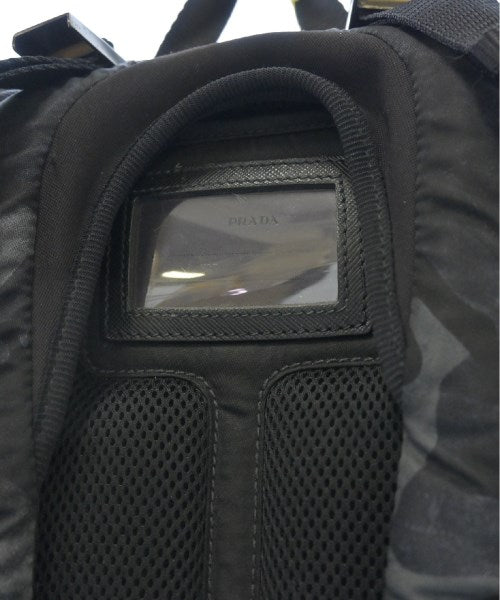 PRADA 背包