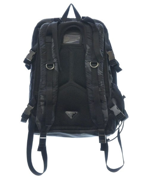 PRADA 背包