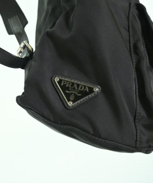 PRADA 背包