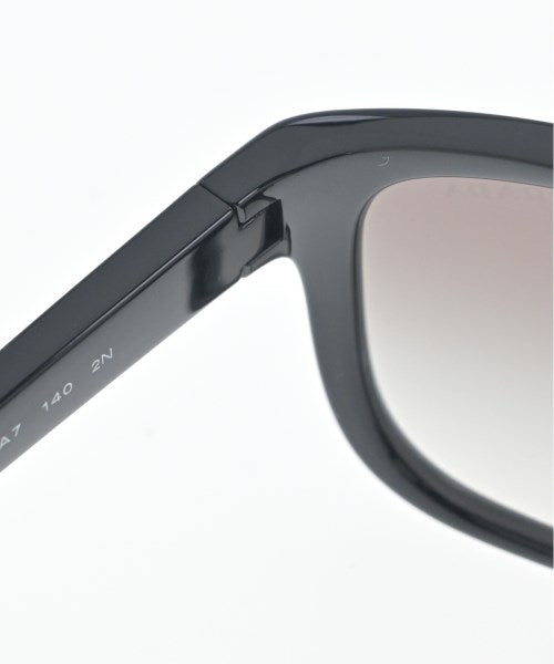 PRADA SPORT 太陽眼鏡