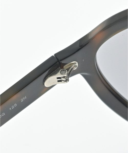 PRADA 太陽眼鏡