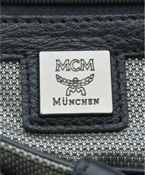 MCM 手拿包