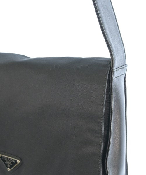PRADA 肩背包