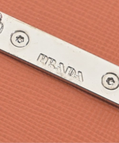 PRADA 胸針/胸花