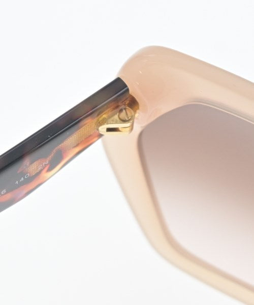 PRADA 太陽眼鏡