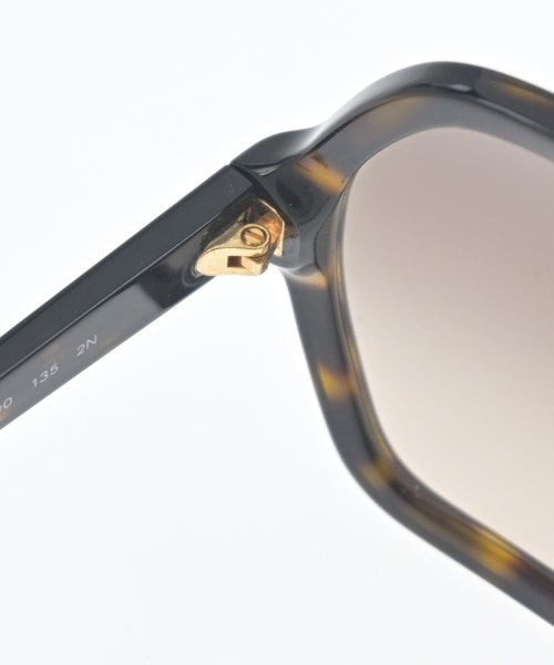 PRADA 太陽眼鏡