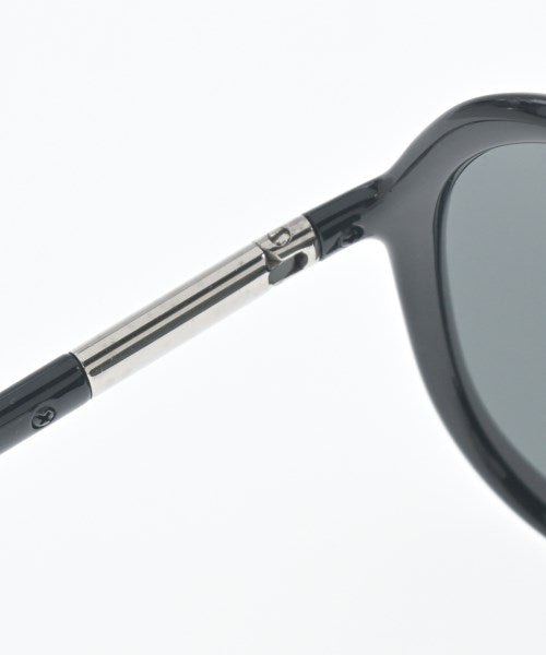 PRADA 太陽眼鏡