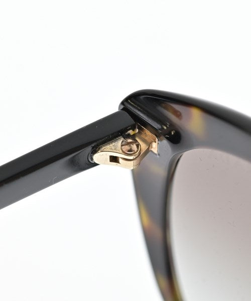 PRADA 太陽眼鏡
