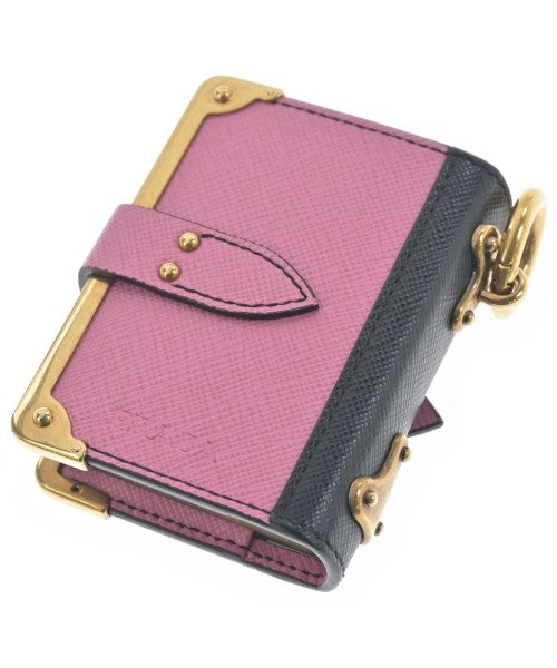 PRADA 包包飾品