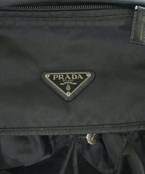 PRADA 背包