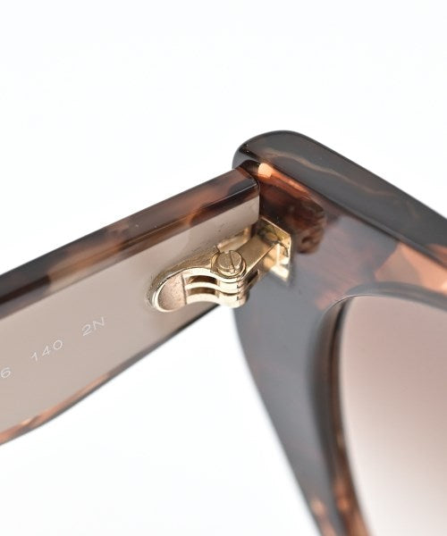 PRADA 太陽眼鏡