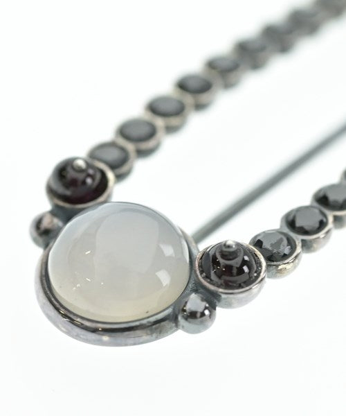 BOTTEGA VENETA 胸針/胸花