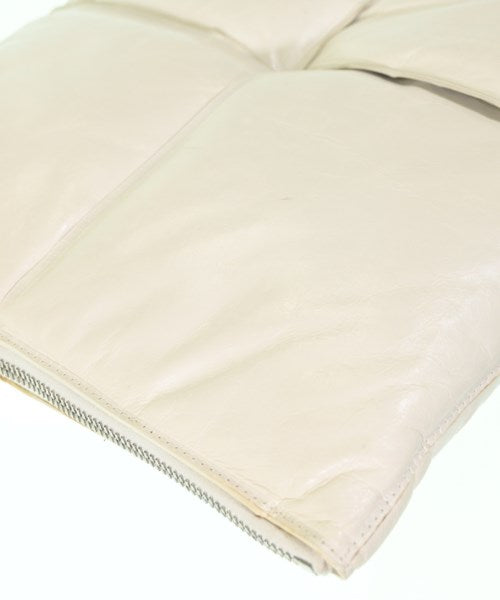 BOTTEGA VENETA 手拿包