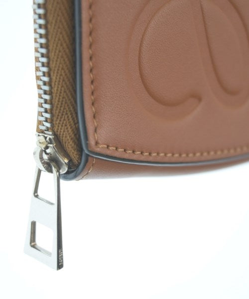 LOEWE 肩背包