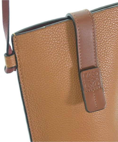 LOEWE 肩背包