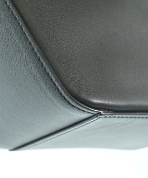 LOEWE 肩背包