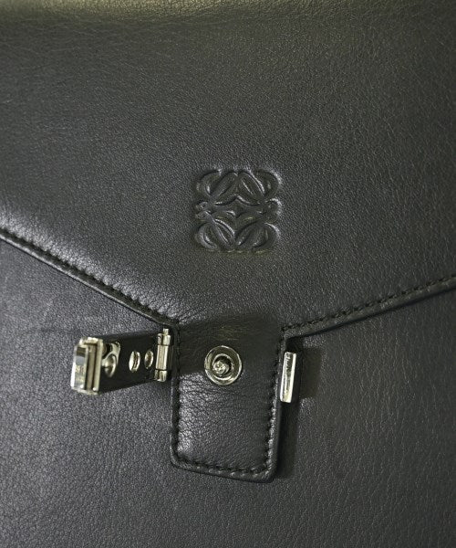 LOEWE 手拿包