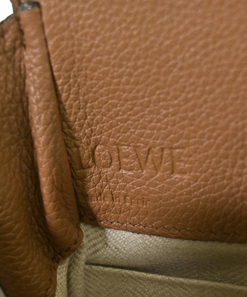 LOEWE 肩背包