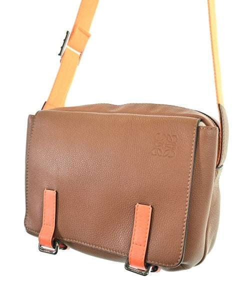 LOEWE 肩背包