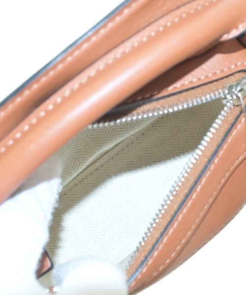 LOEWE 肩背包