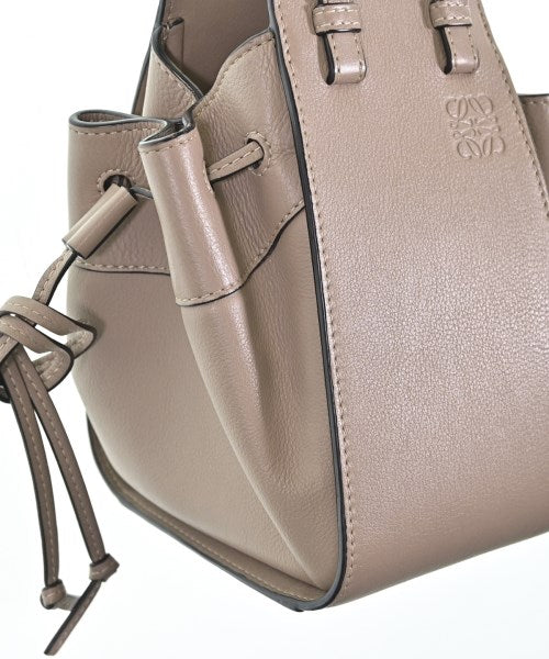 LOEWE 肩背包