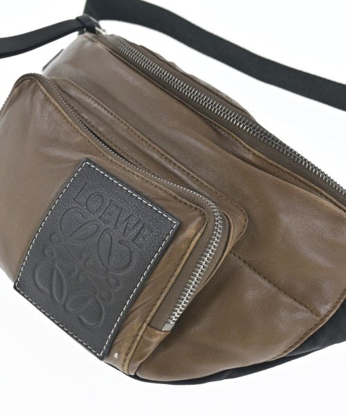 LOEWE 肩背包