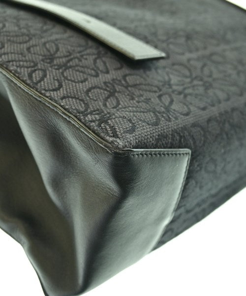 LOEWE 托特包