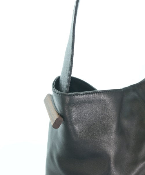 LOEWE 肩背包